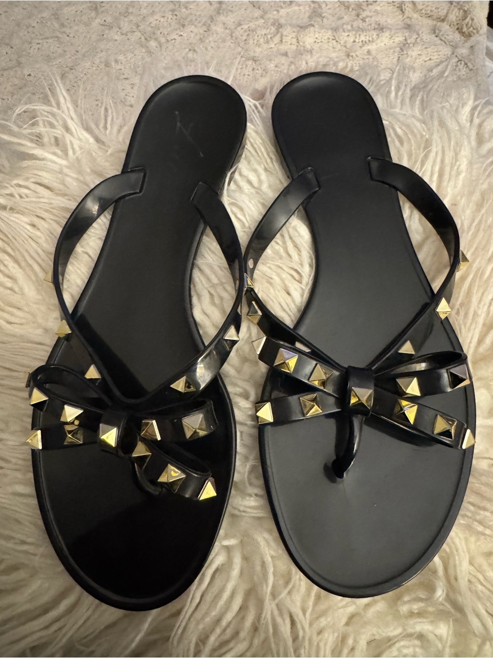Black Studded Bow Thong Sandals - Women's